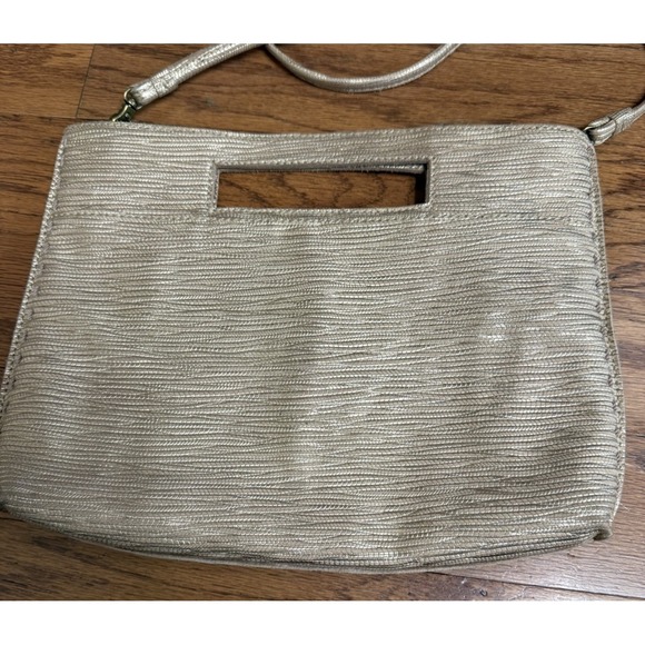 THE SAK Linden Leather Crossbody Clutch Handbag Gold Metallic Removable Strap - Picture 6 of 14